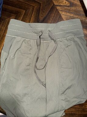 lululemon Dance Studio Jogger - Army Green